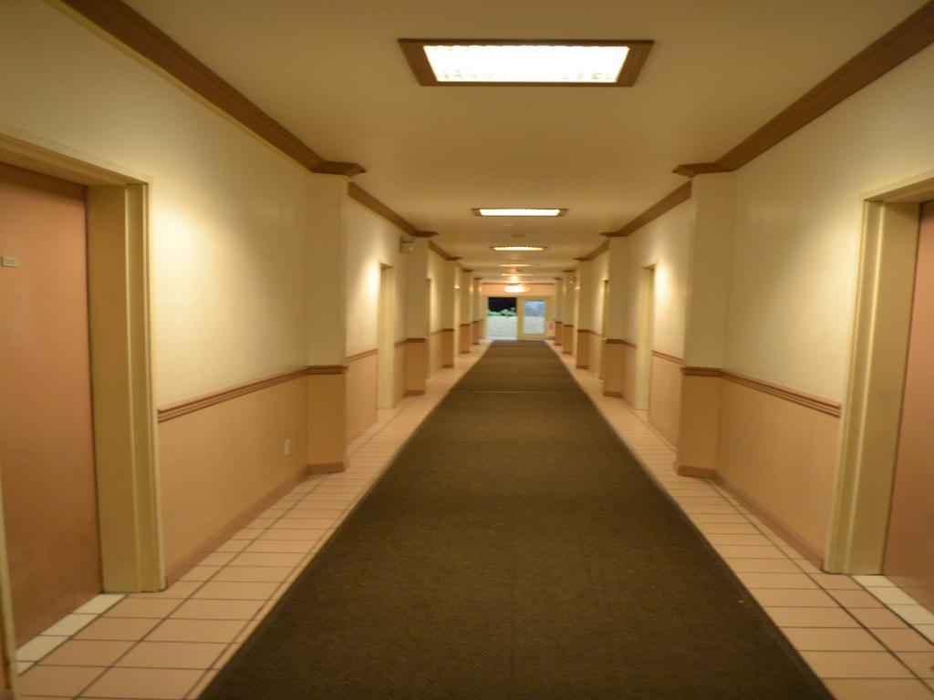 West Plaza Malakal Otel Koror Dış mekan fotoğraf