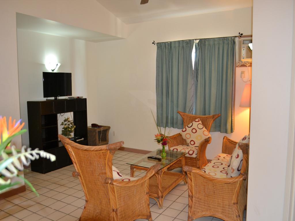 West Plaza Malakal Otel Koror Dış mekan fotoğraf