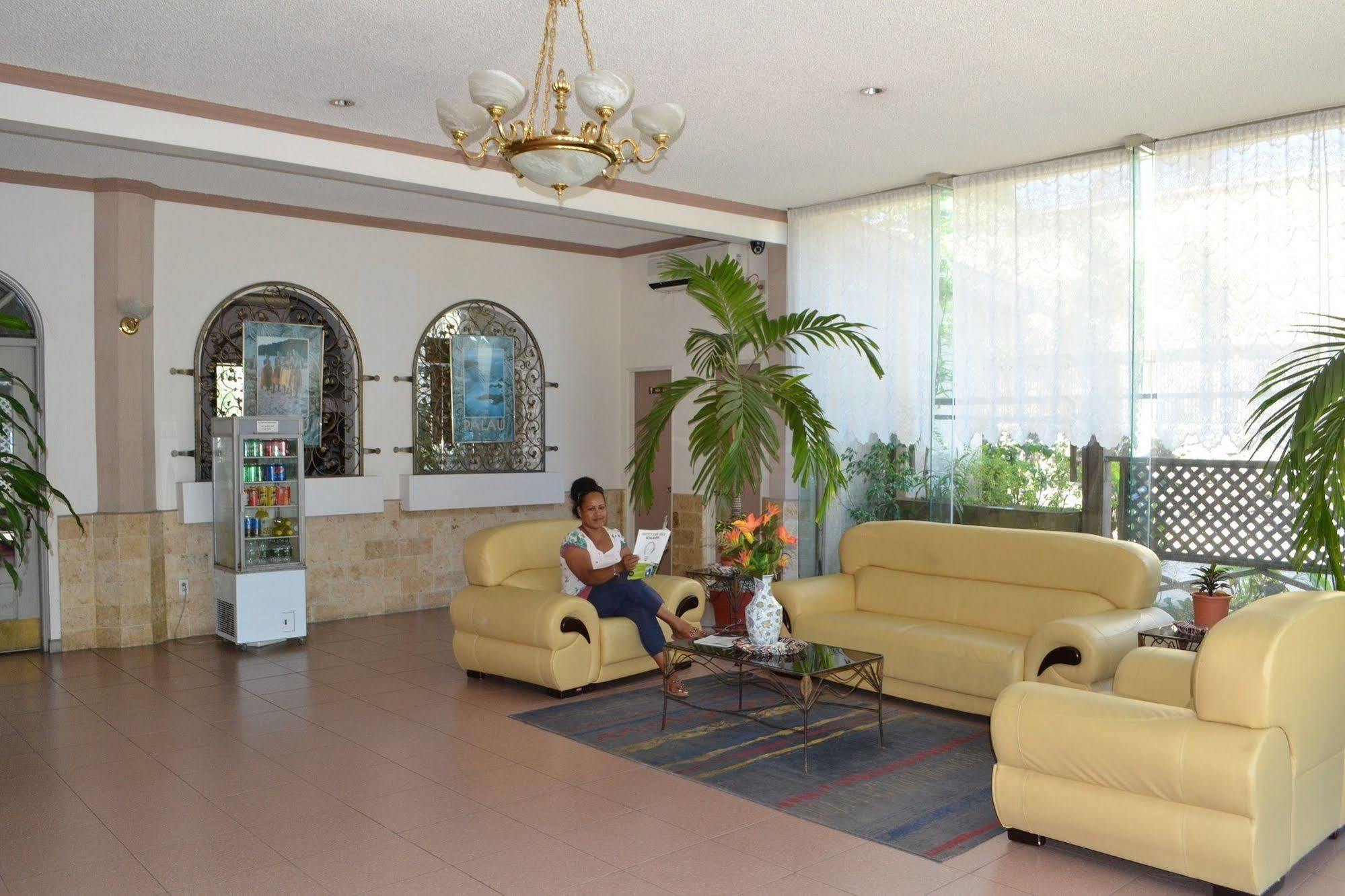 West Plaza Malakal Otel Koror Dış mekan fotoğraf