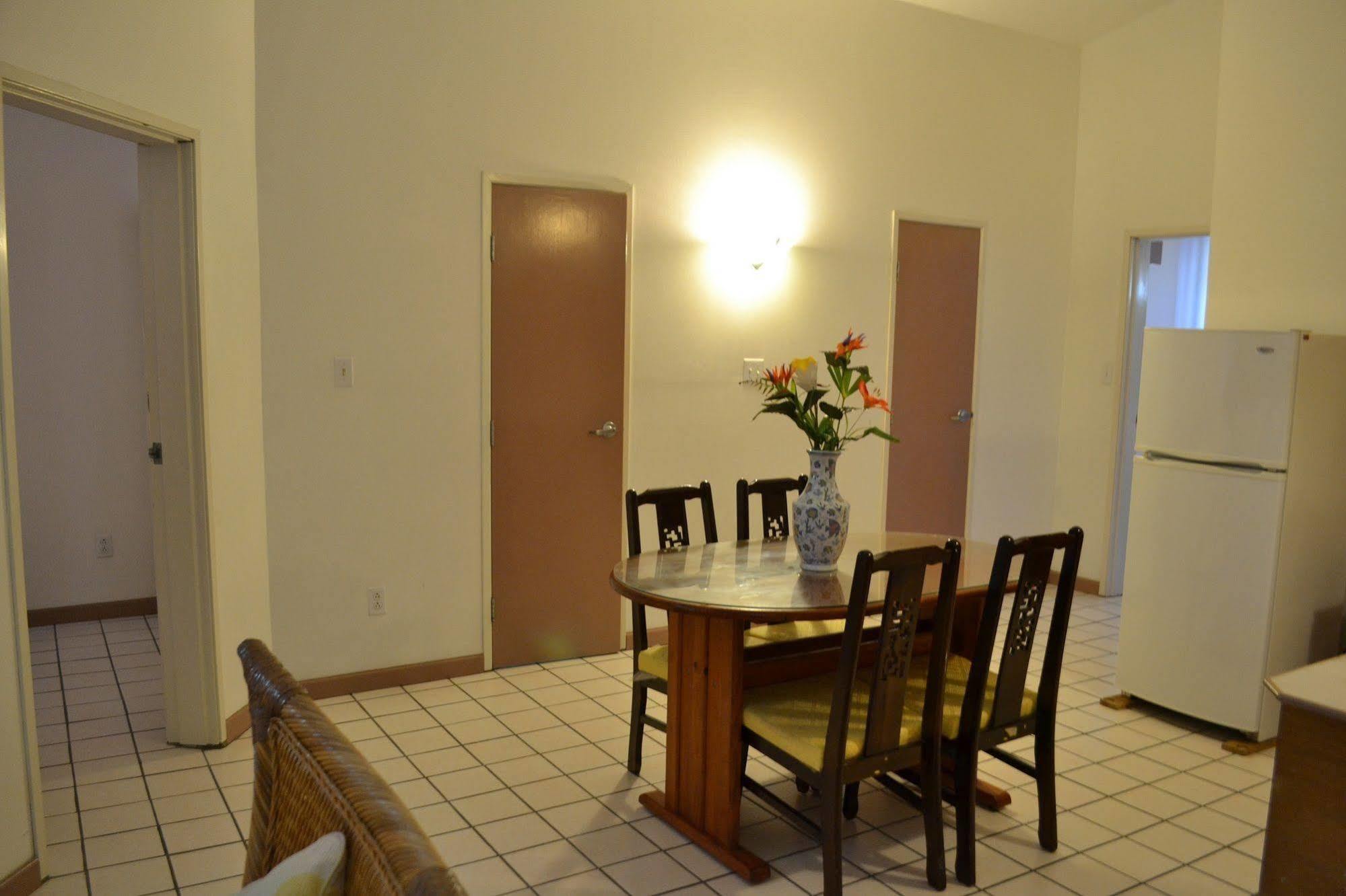 West Plaza Malakal Otel Koror Dış mekan fotoğraf