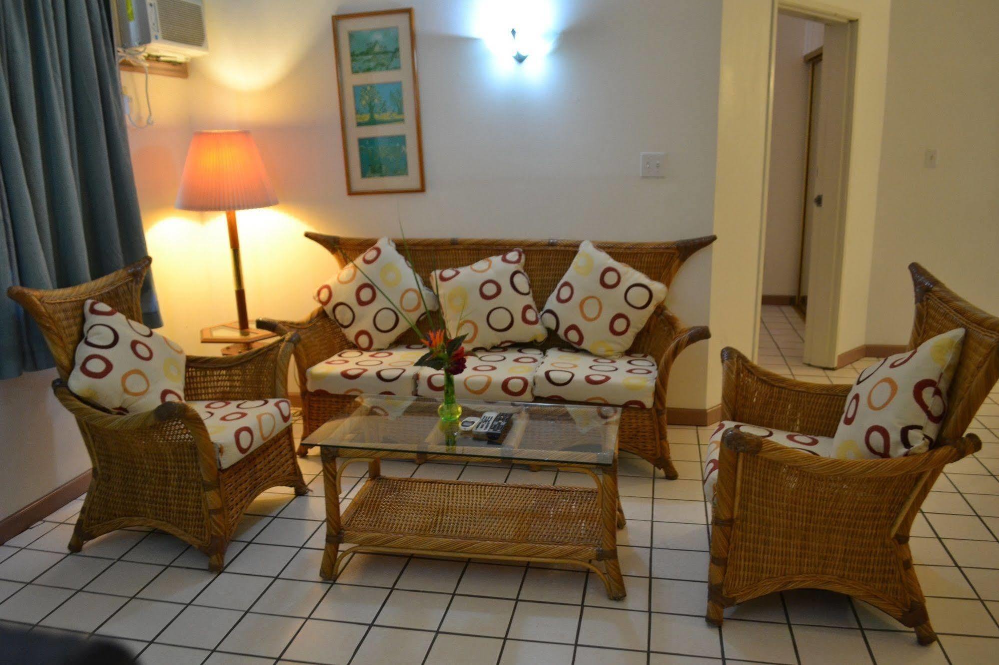 West Plaza Malakal Otel Koror Dış mekan fotoğraf